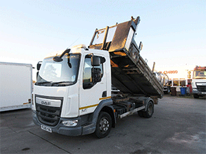 REF 02 - 2016 DAF Euro 6 Insulated 7.5 ton Tipper For Sale